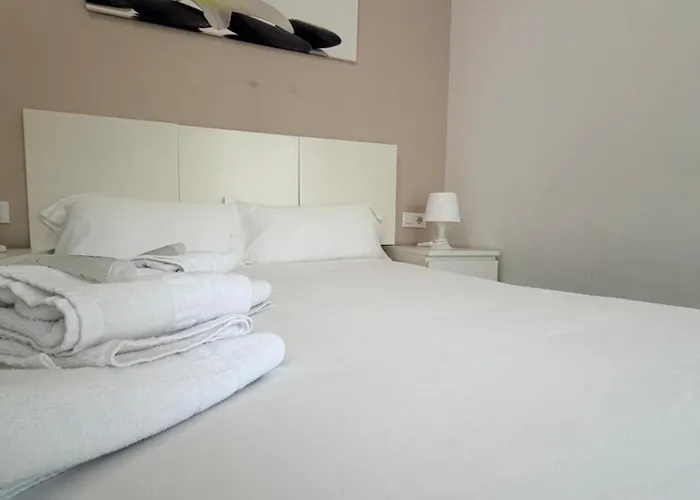 Zerka Sendra דירה *