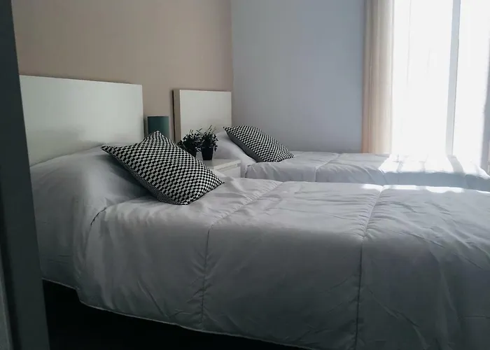 Zerka Sendra Apartamento *